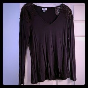 Long sleeve lace shirt